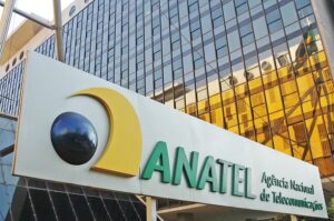 ANATEL acata pedido de radioamadores e voltará a adotar apenas um indicativo para novos licenciamentos
